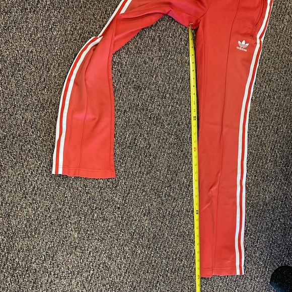 Vintage Adidas Track Pants women's size Small
Zip Leg Elastic drawstring waist - Picture 12 of 13
